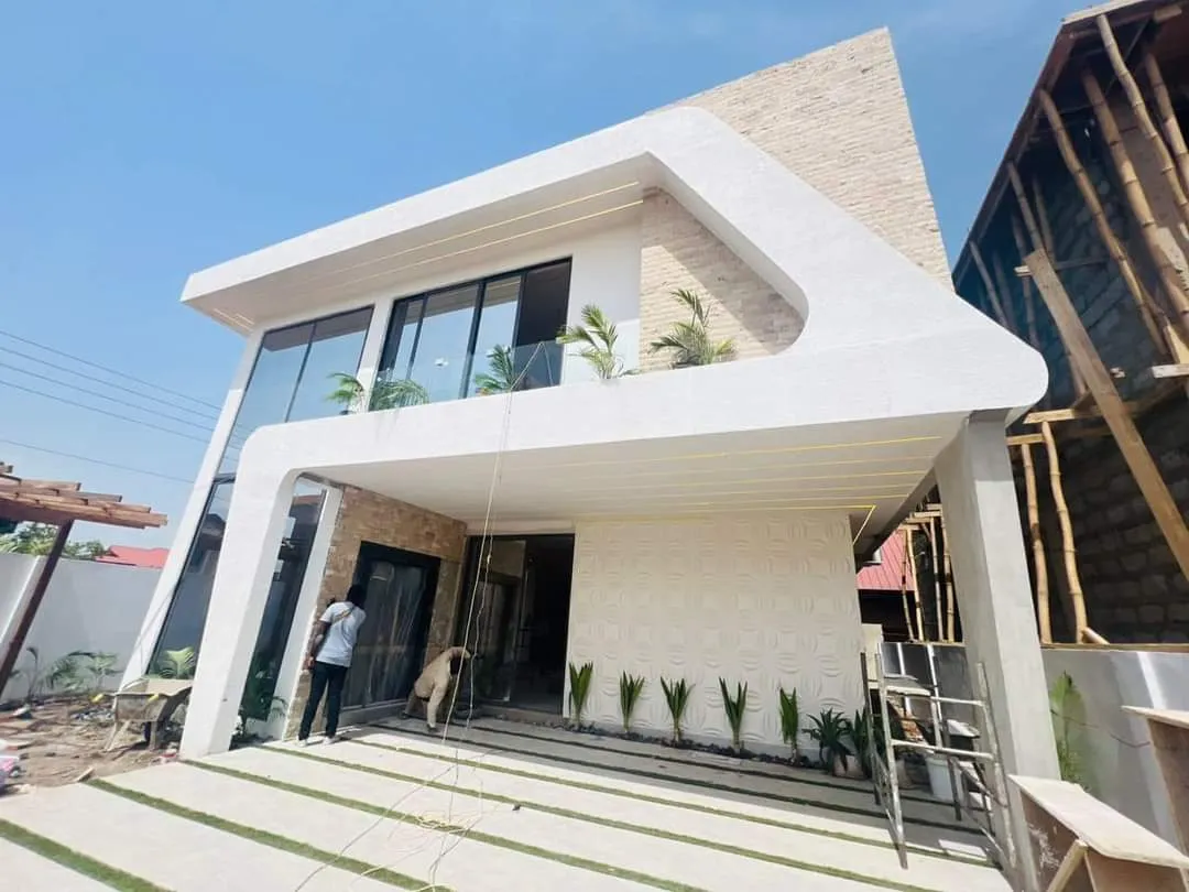 house for sale at achimota​