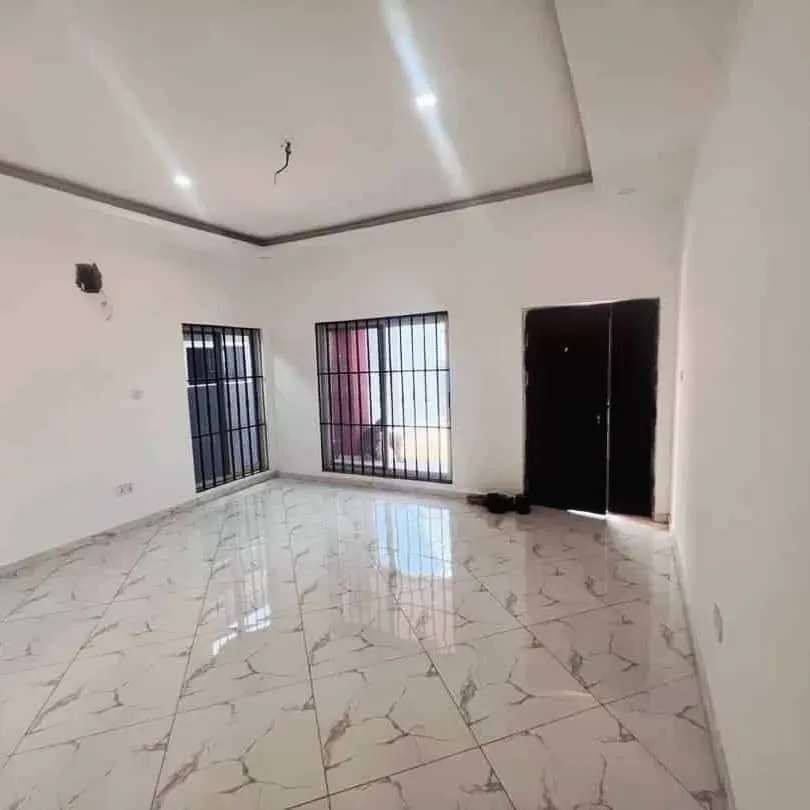 house for sale at ashaley botwe school junction