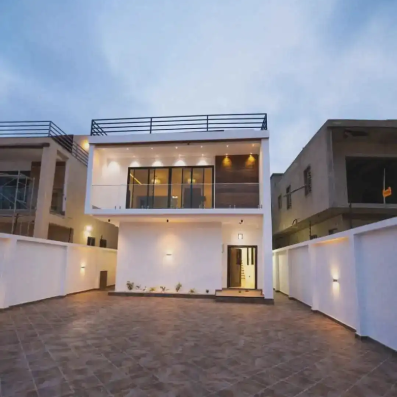 3 bedroom house sale in haatso rabbit