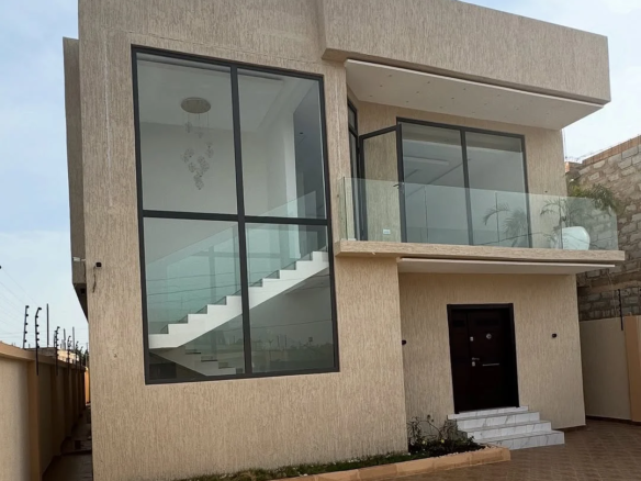 4 bedroom for sale house in east legon