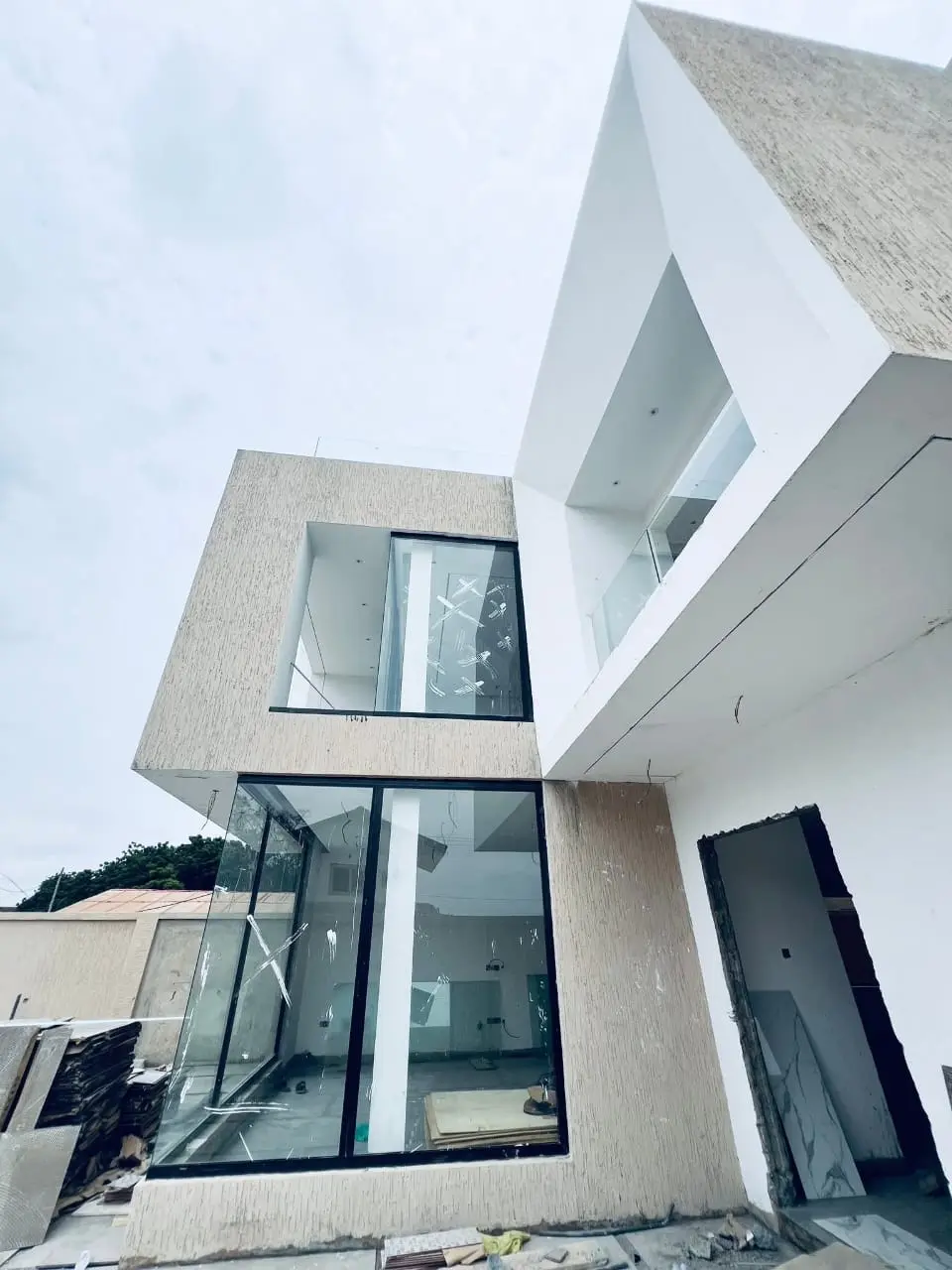 4 Bedroom house for sale at ashaley botwe school junction​