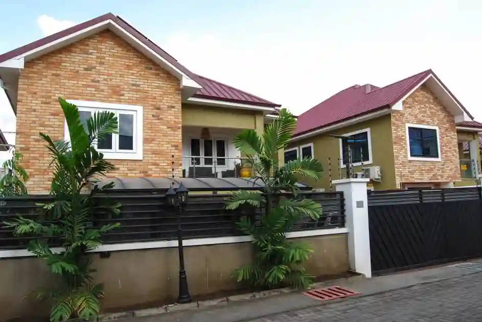 3 bedroom houses for sale at haatso