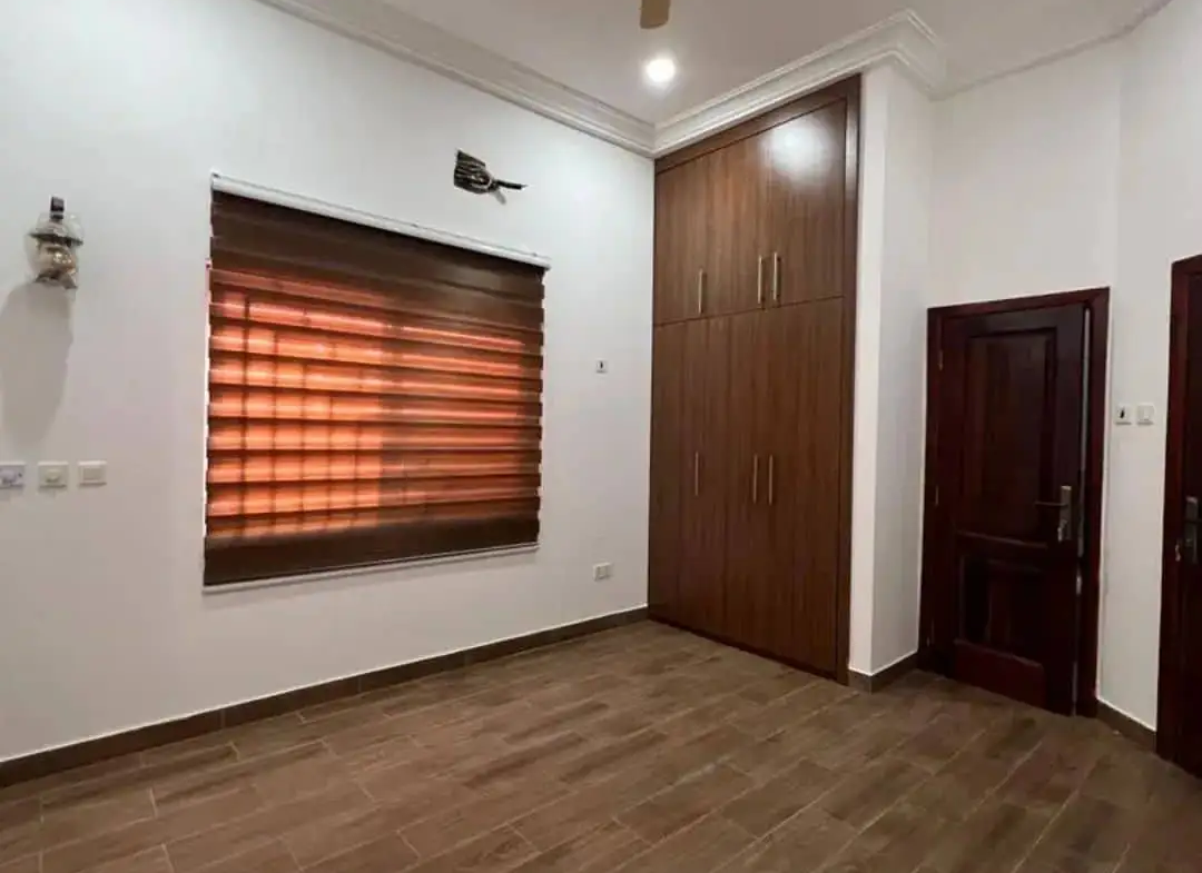 3 bedroom house for sale at oyarifa​