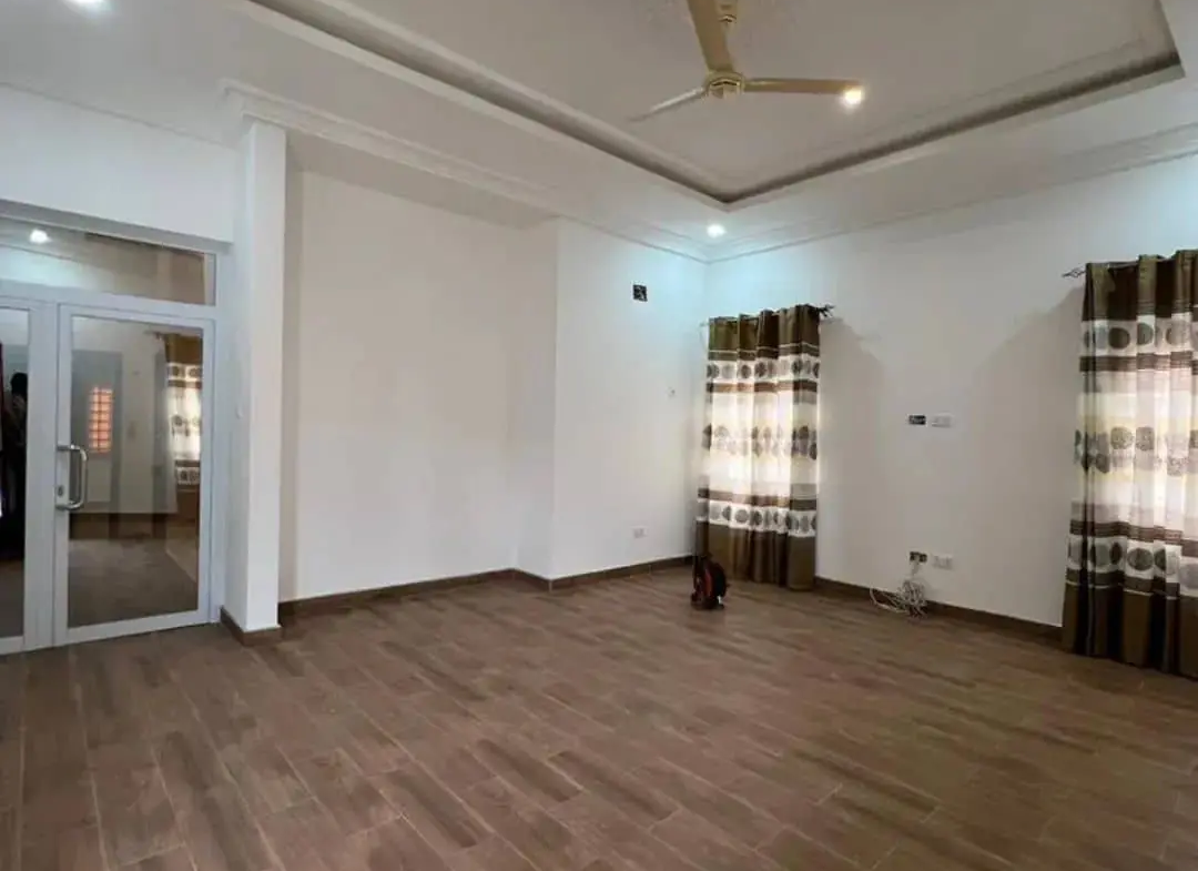 3 bedroom house for sale at oyarifa​