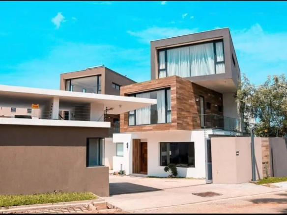 house for rent in cantonments accra​