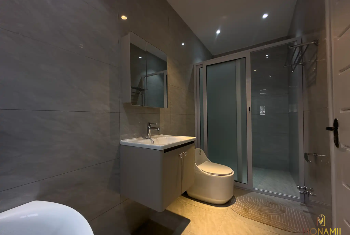 3 bedroom house for sale in lakeside estate by owner