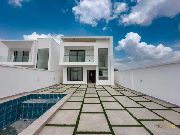 4 Bedroom House for Sale in Ashaley-Botwe