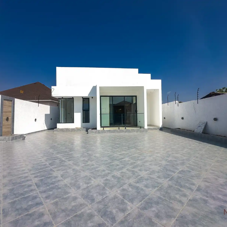 3 bedroom house botwe for sale