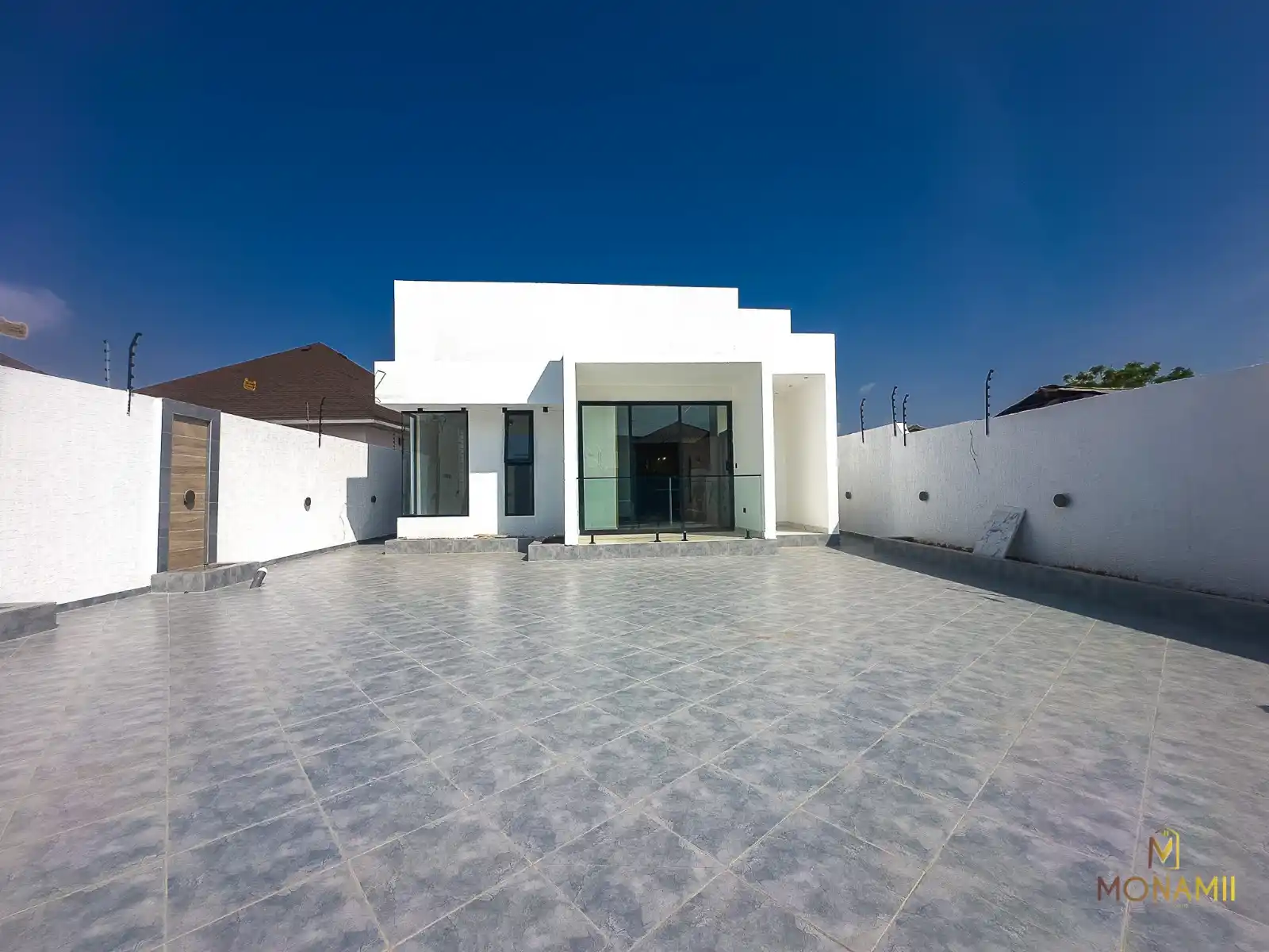 3 bedroom house botwe for sale