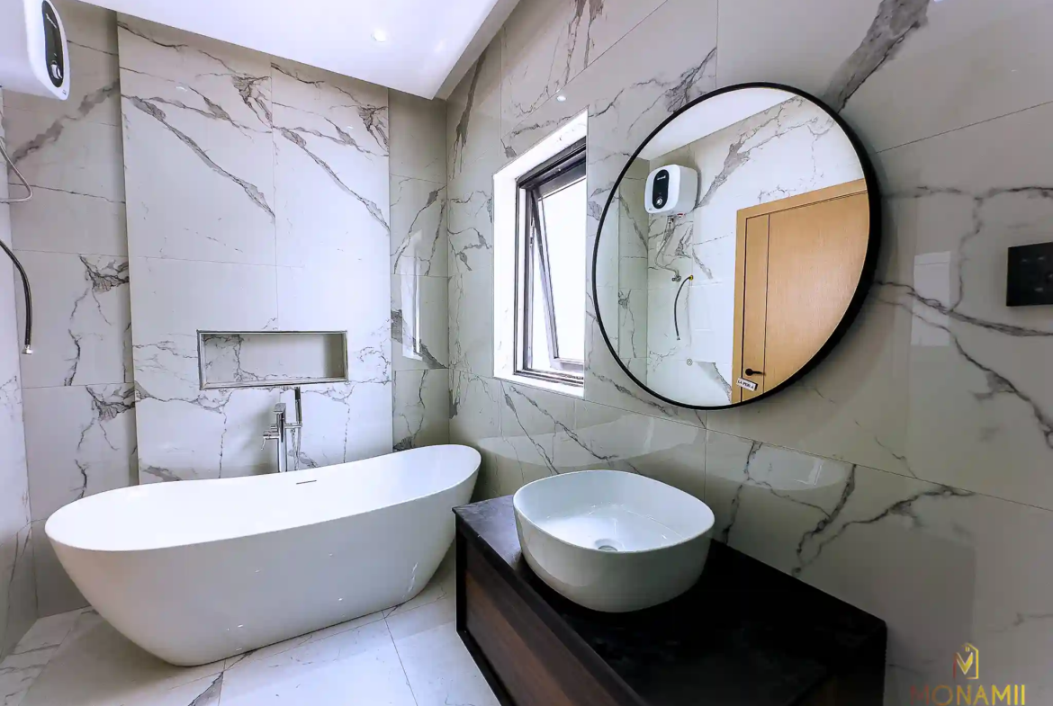 4 Bedroom House for Sale in Ashaley Botwe