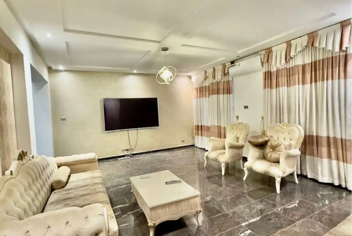 5 bedroom house for sale in Cantonment