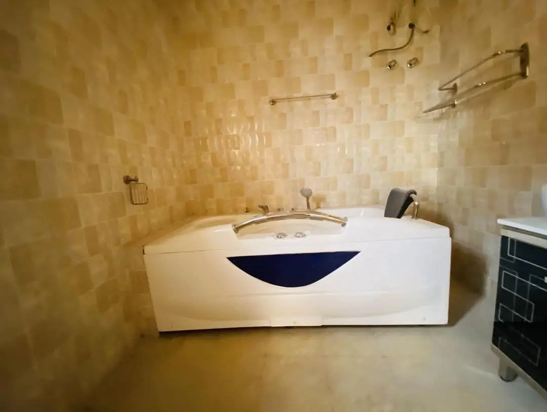 houses rent in east legon trasacco