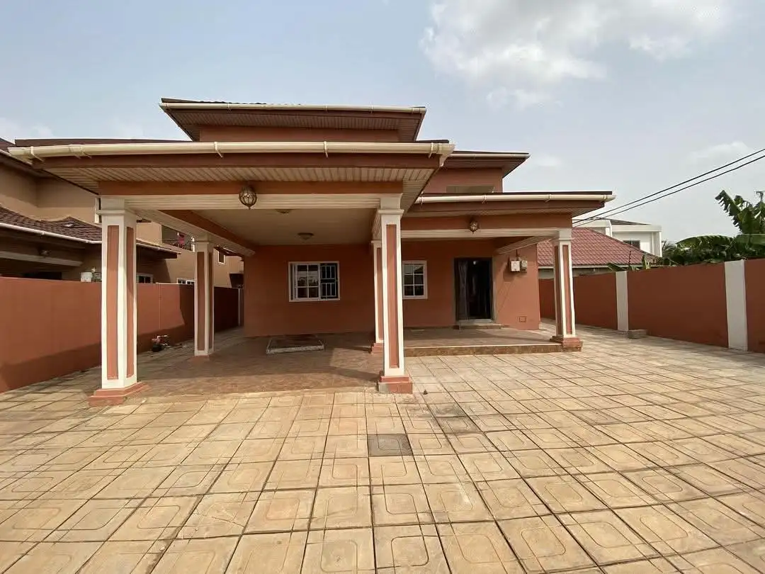 4 bedroom house rent in east legon trasacco