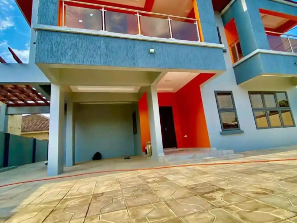 4 bedroom house for sale haatso