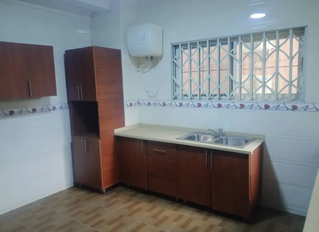 5-Bedroom House for Rent in Cantonments, Accra