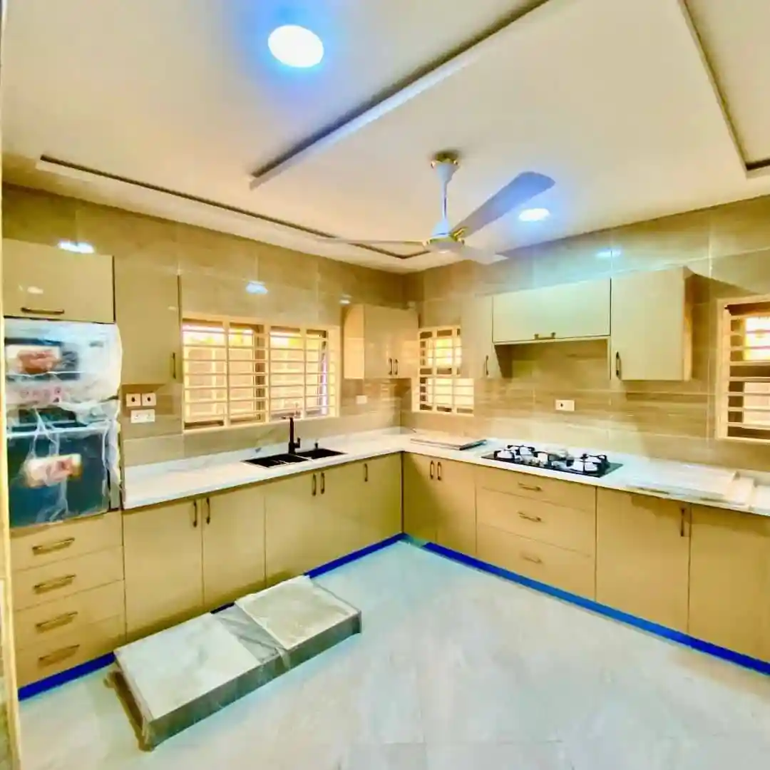 4 bedroom house for sale haatso