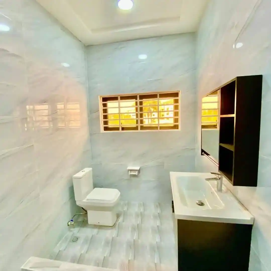 4 bedroom house for sale haatso