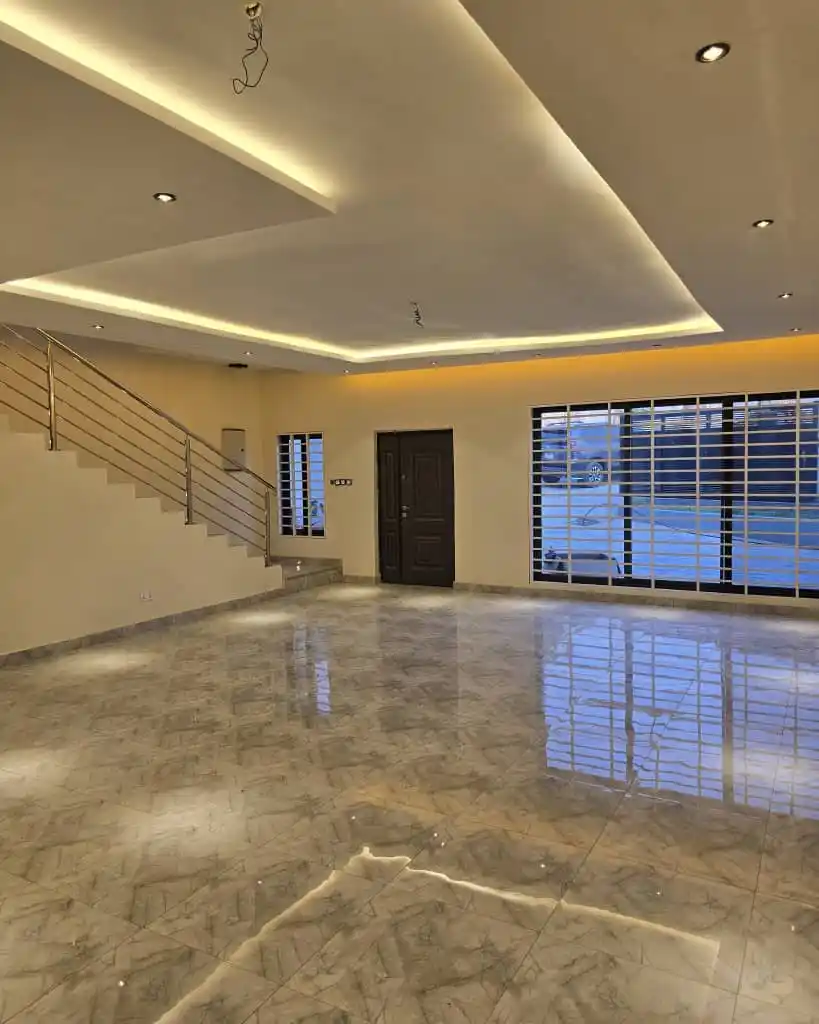 4-BEDROOM HOUSE FOR SALE in KWABENYA