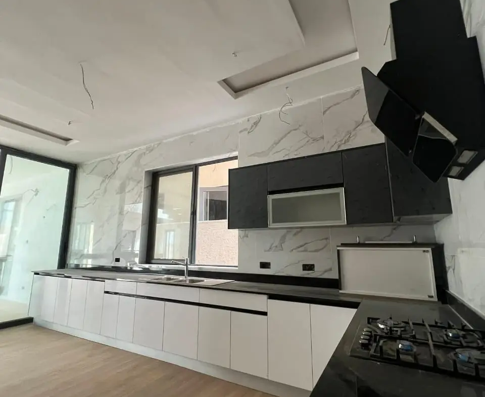 4 bedroom house sale botwe school junction