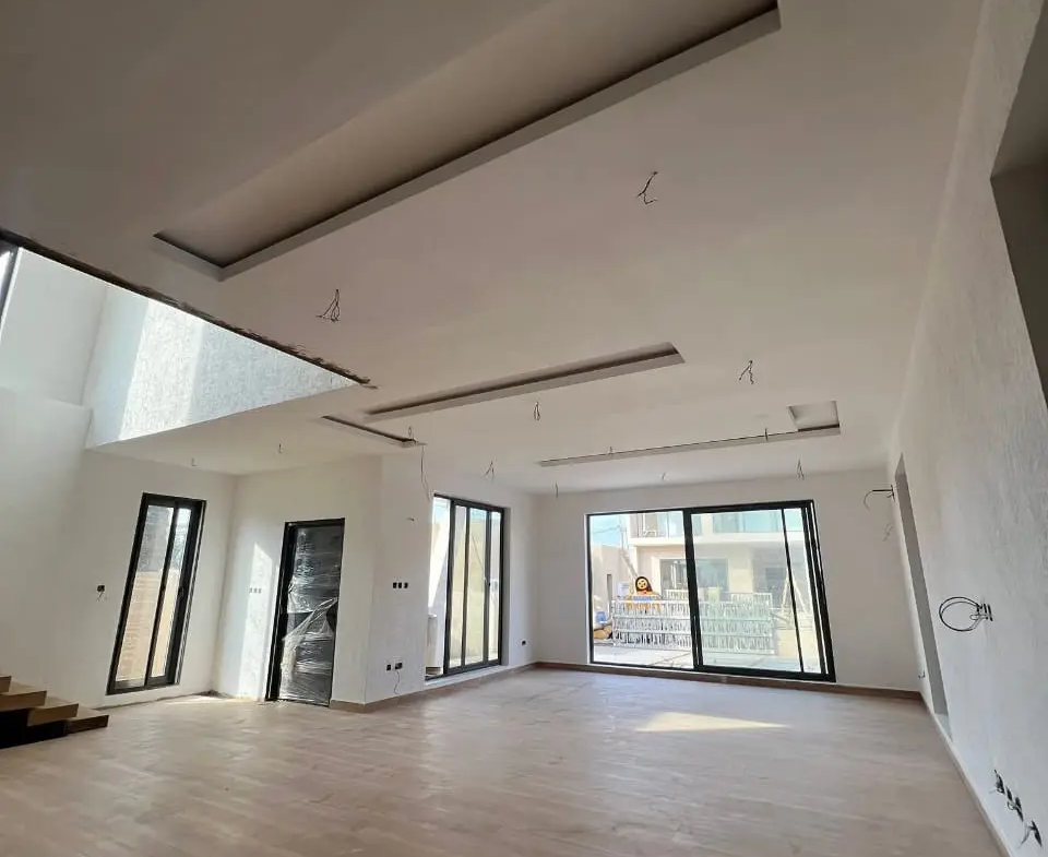 4 bedroom house sale botwe school junction