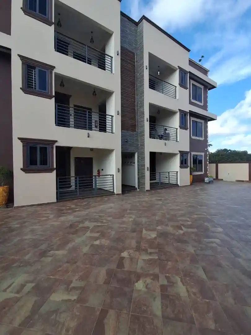 2 bedroom apartment rent east airport