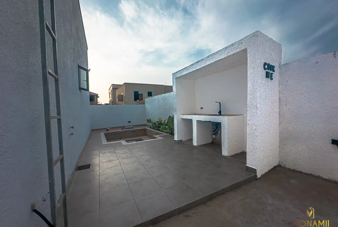 3 bedroom house for sale in Accra