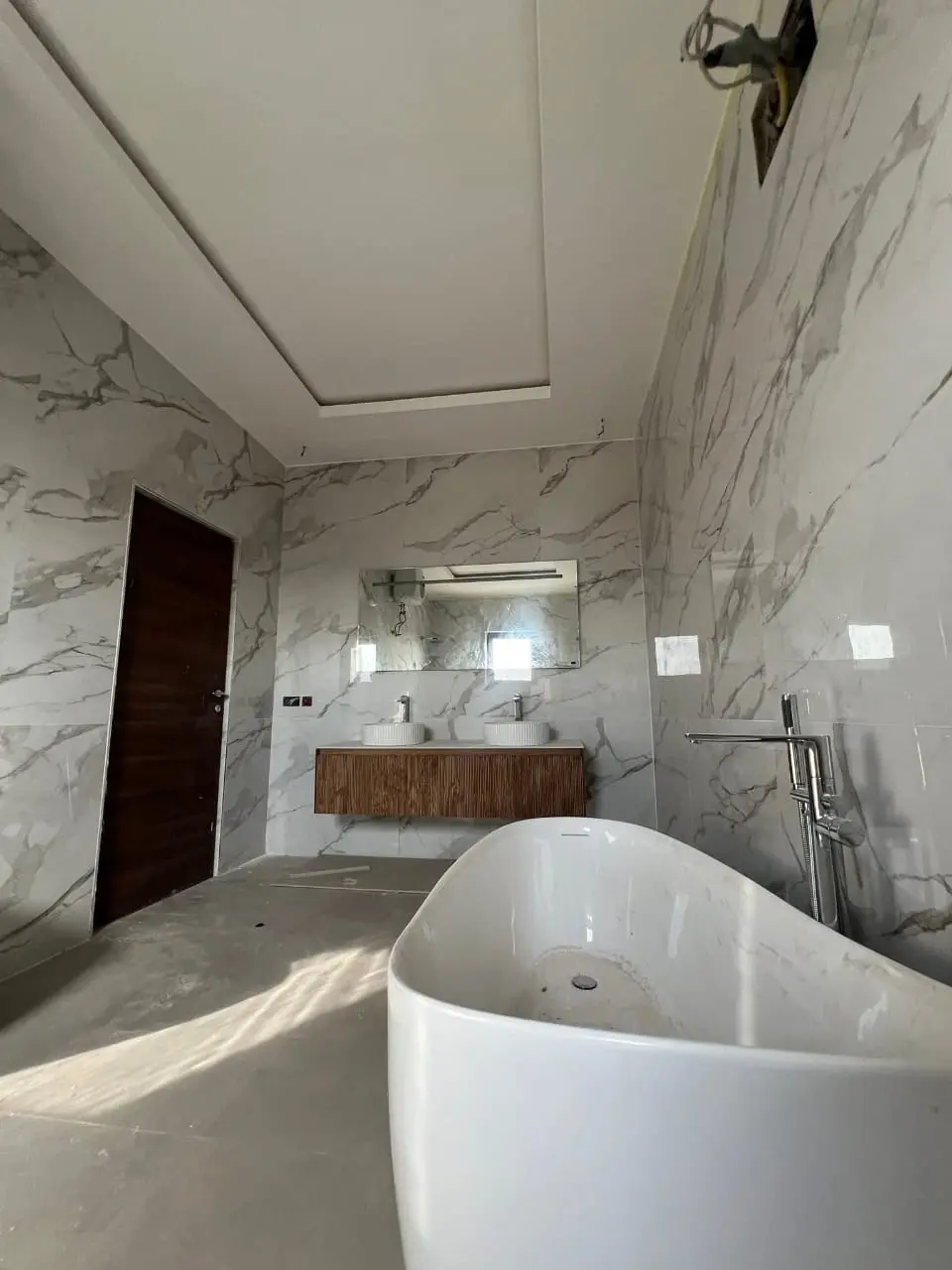 4 bedroom house sale botwe school junction