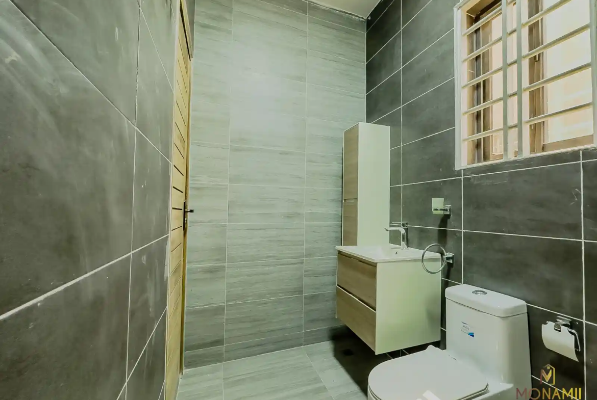 4 bedroom house sale atomic roundabout taifa