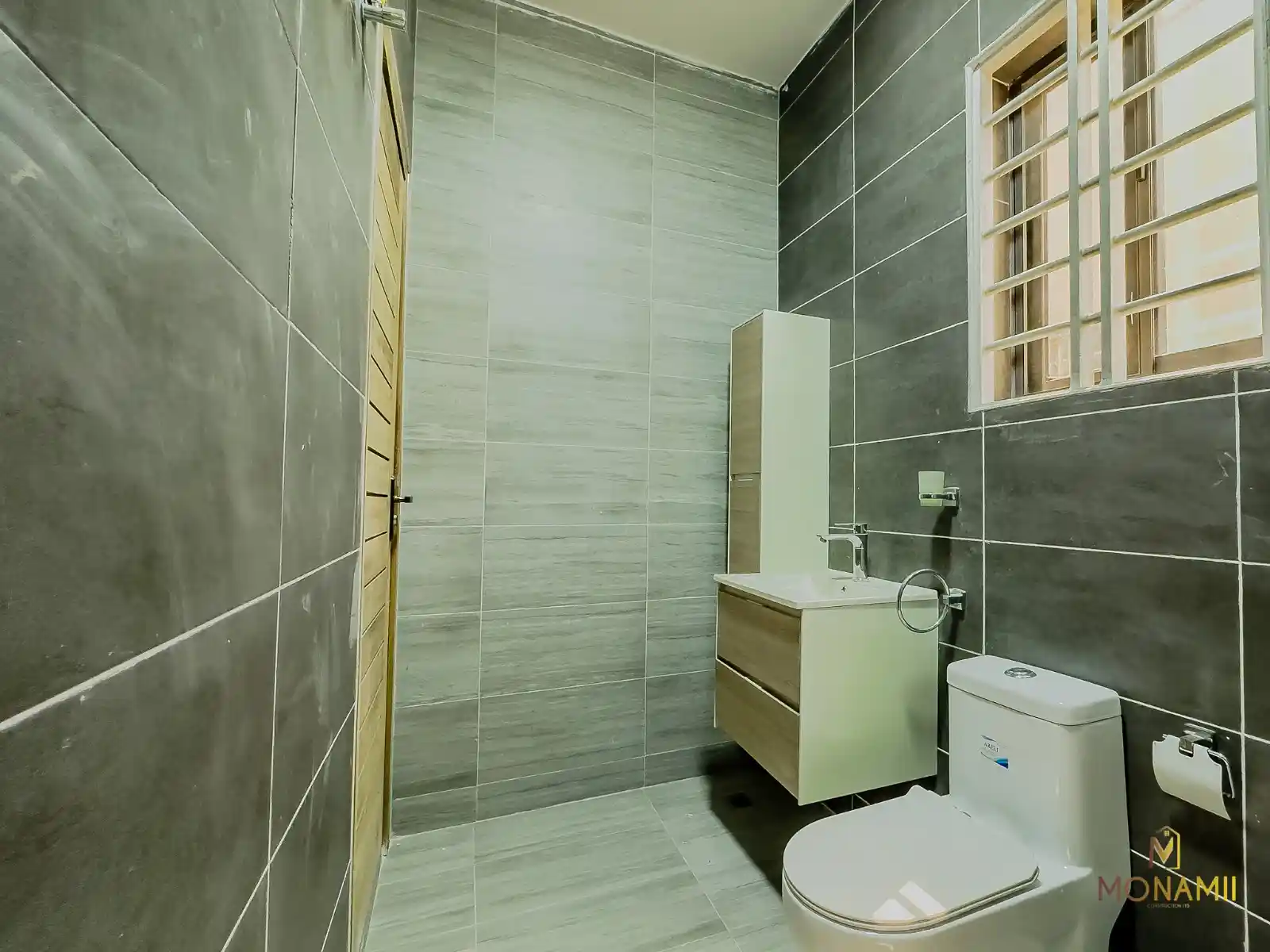 4 bedroom house sale atomic roundabout taifa