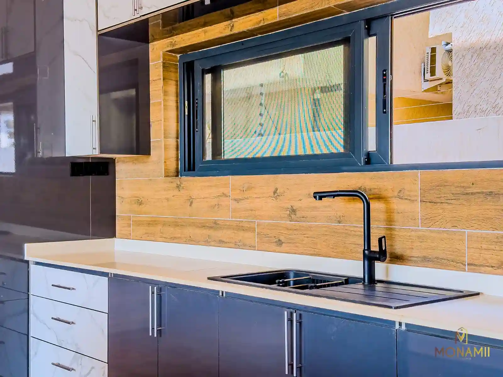 4 bedroom house sale lakeside estate