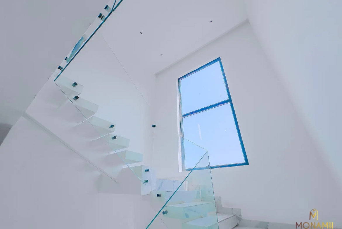 5 bedroom houses for sale in ashaley botwe