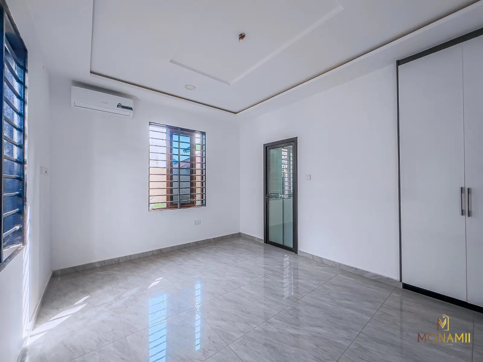 3 bedroom house for sale at Lakeside Estate