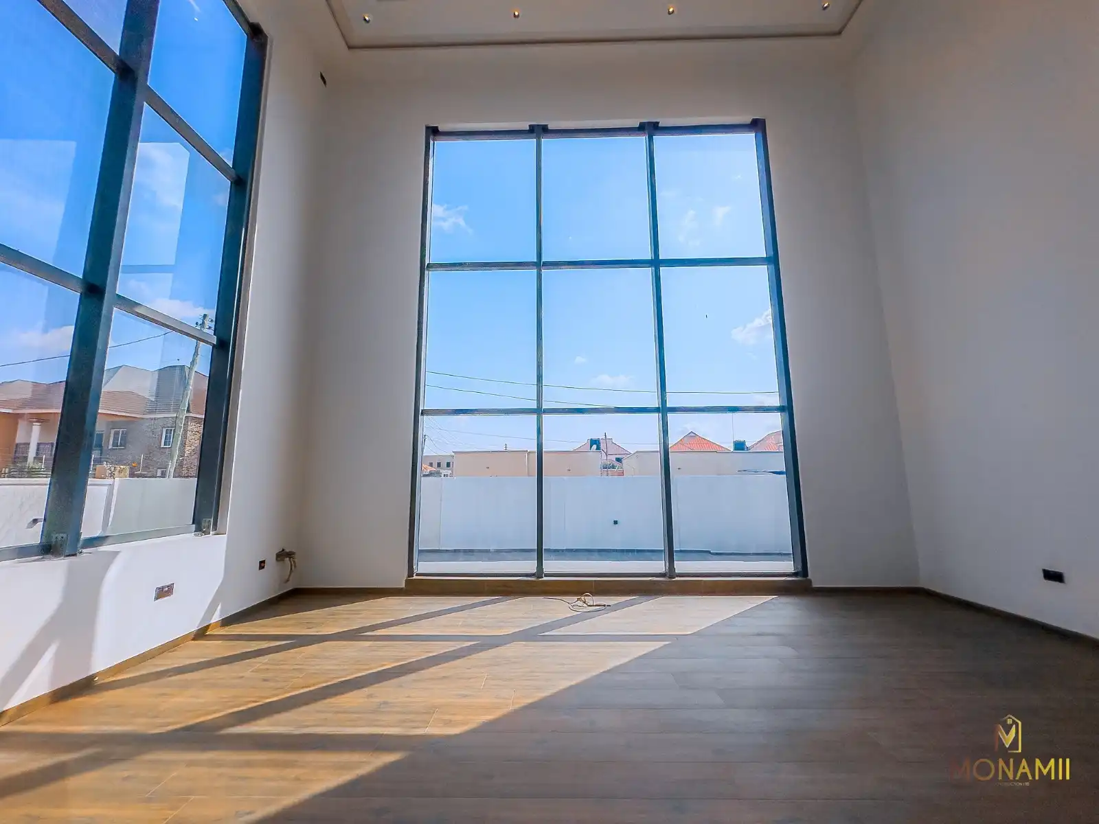 4 bedroom house sale lakeside estate