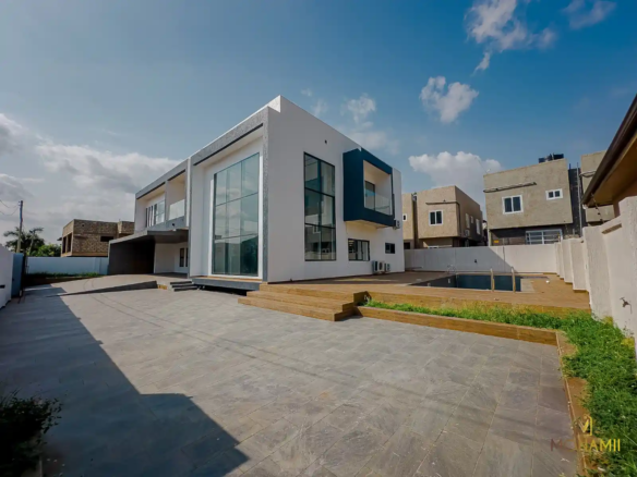 4 bedroom house sale lakeside estate