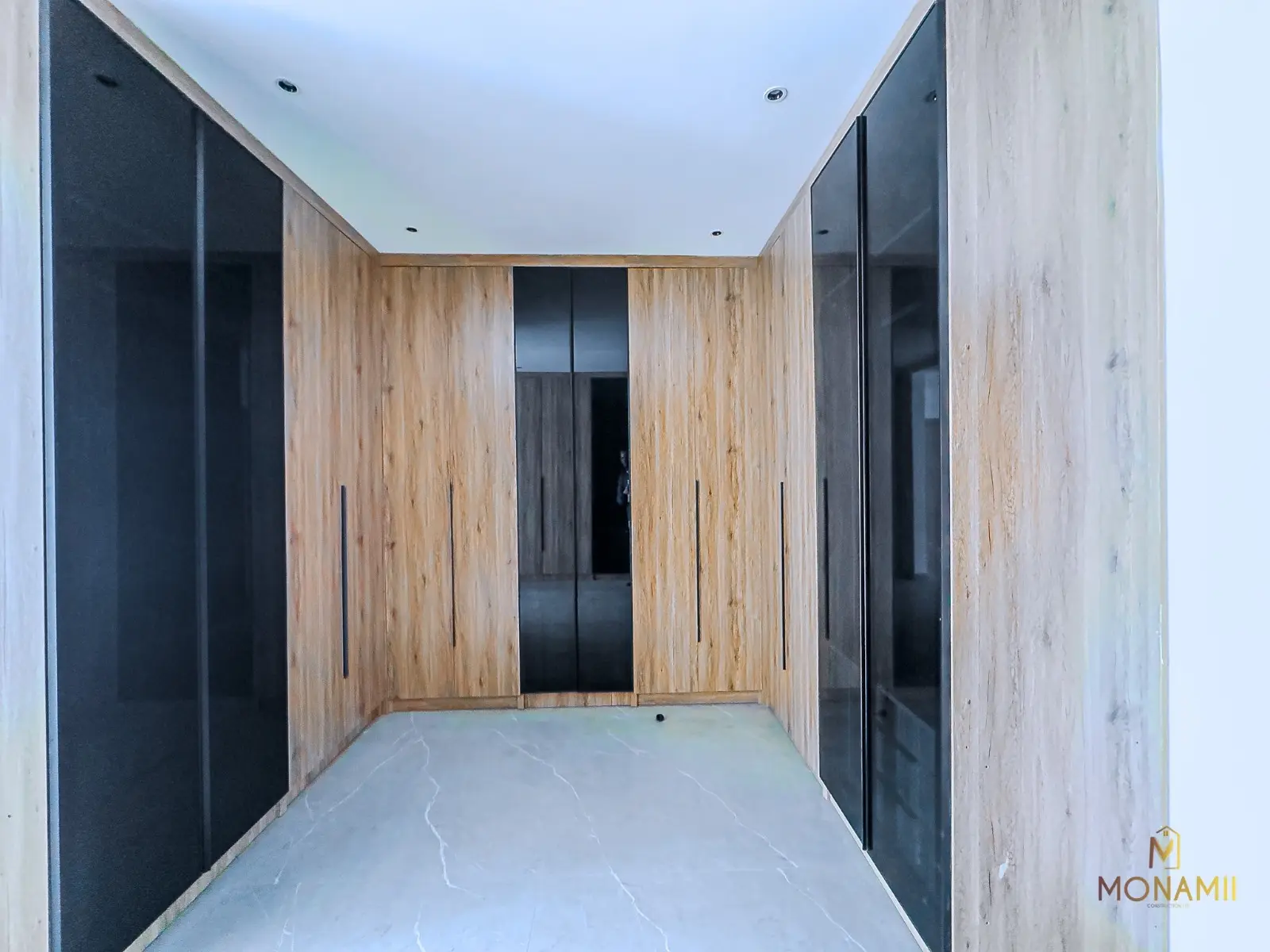 5 bedroom houses for sale in ashaley botwe