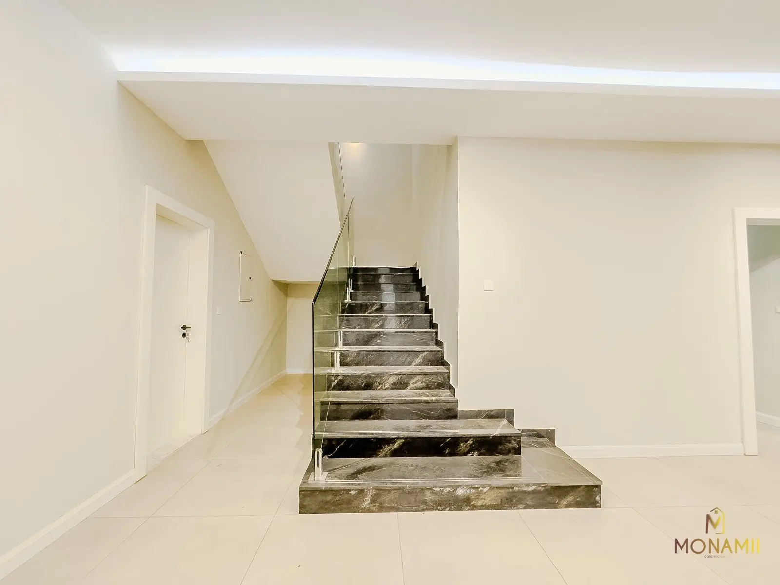 houses for sale at east airport accra