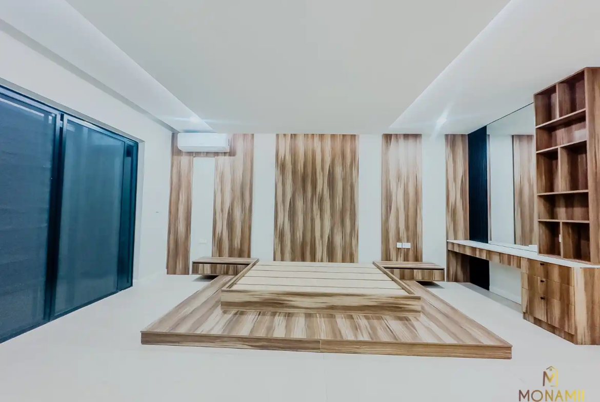 6 bedroom home for sale east airport accra