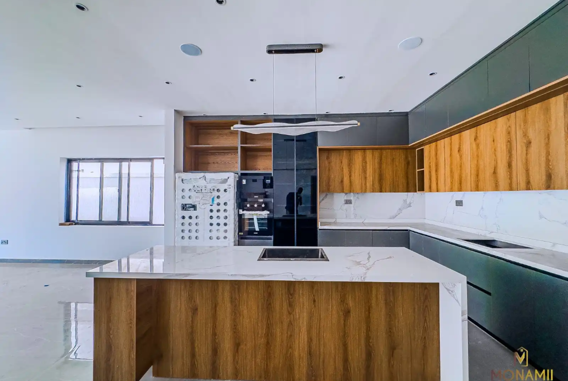 5 bedroom houses for sale in ashaley botwe