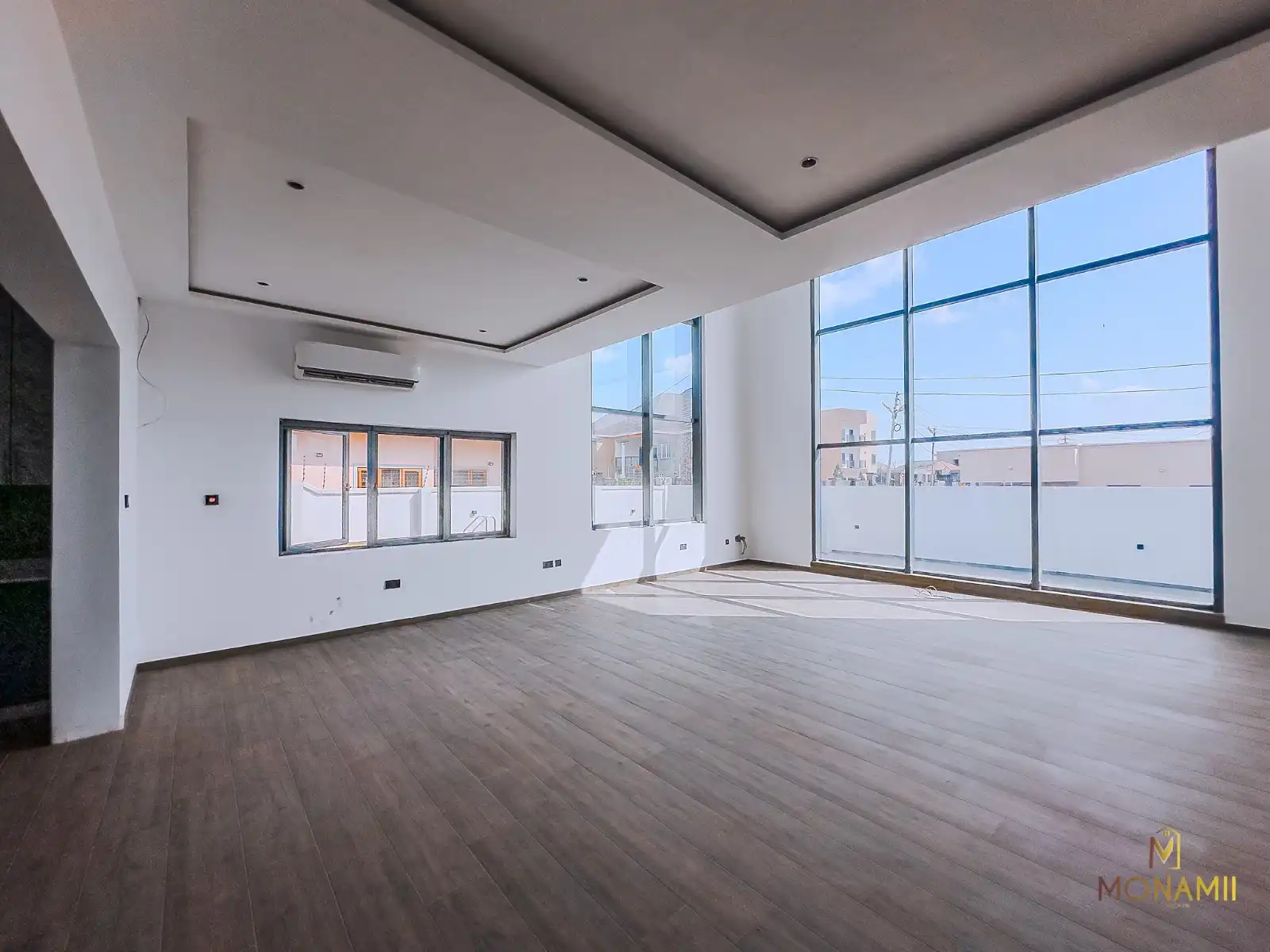 4 bedroom house sale lakeside estate