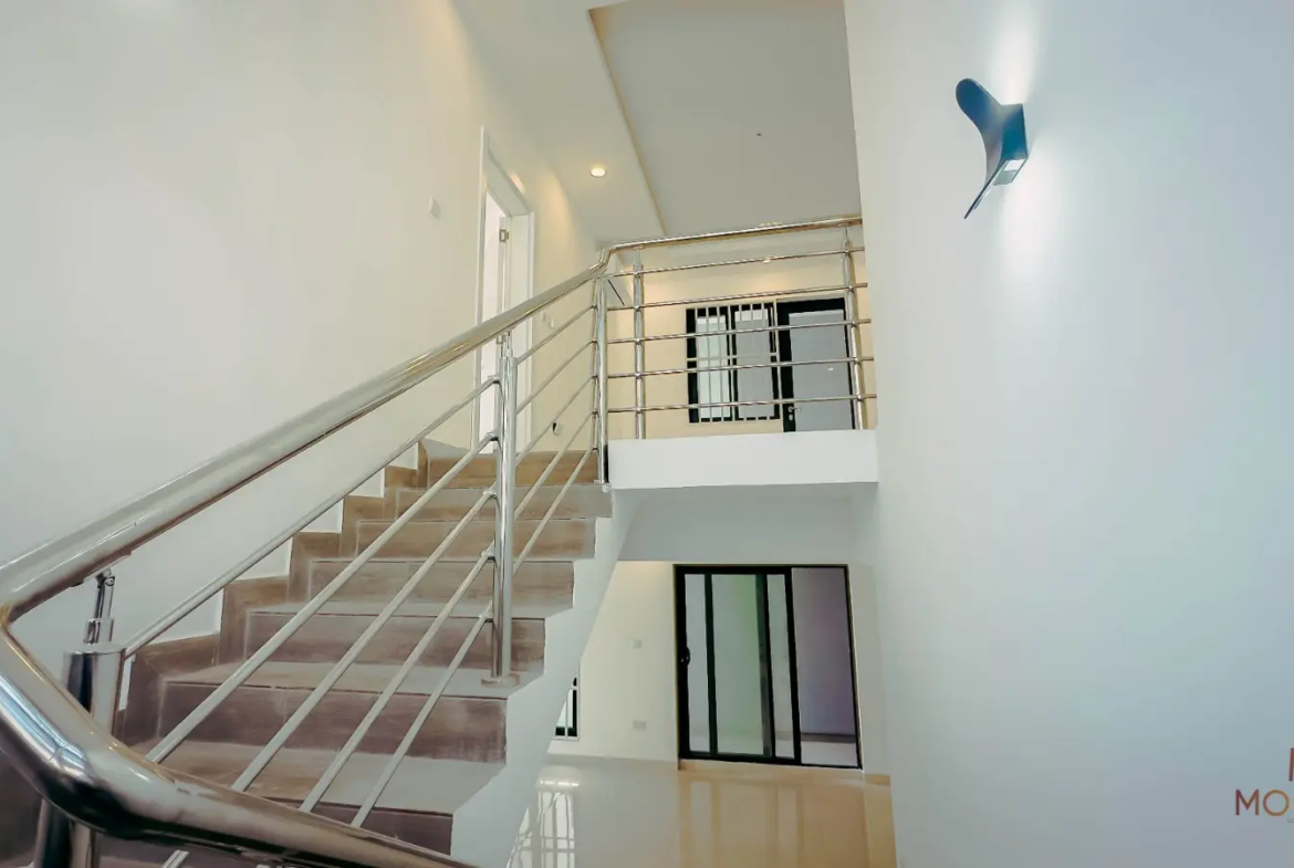 4 bedroom houses for sale in east legon by owner