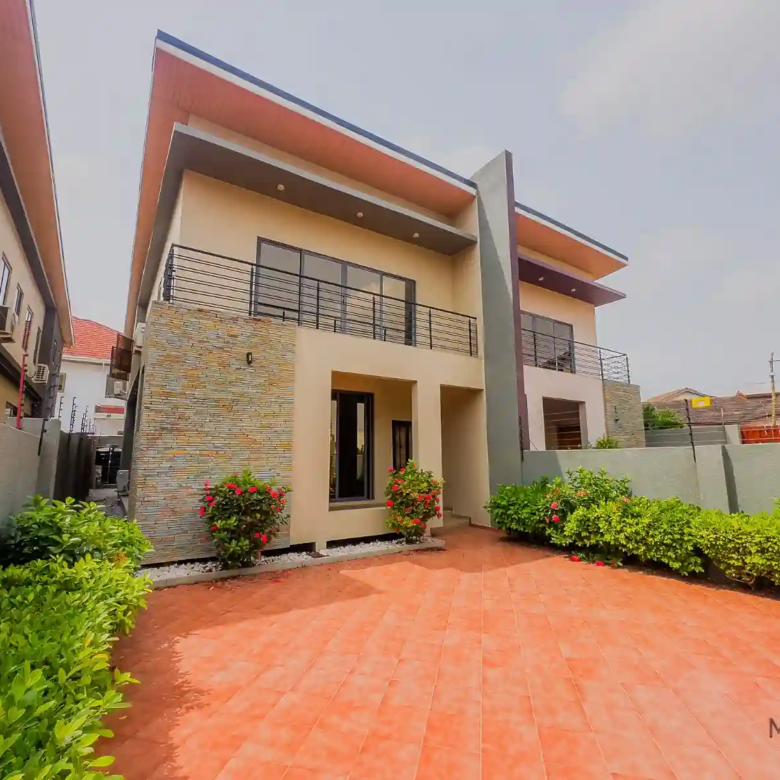 3 bedroom house for rent in East Legon