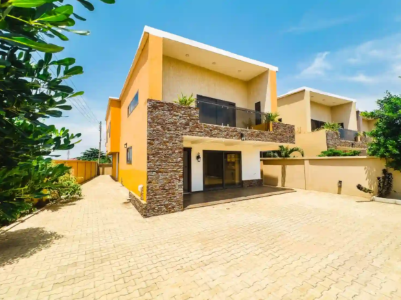 3 bedroom houses for sale in ashaley botwe​ accra