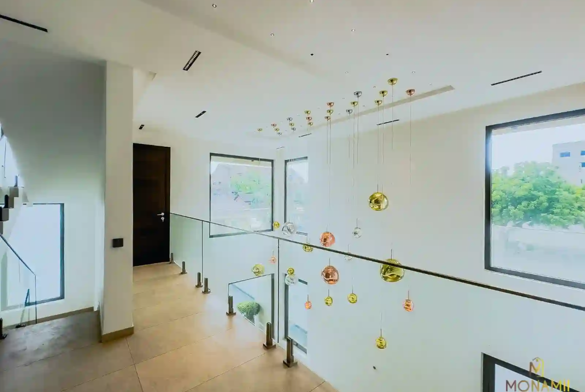 5 bedroom home sale adjiringanor