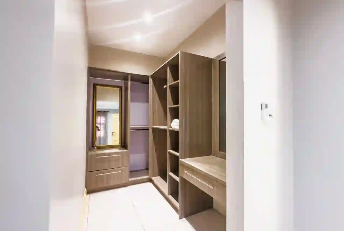 3 bedroom house for rent east airport