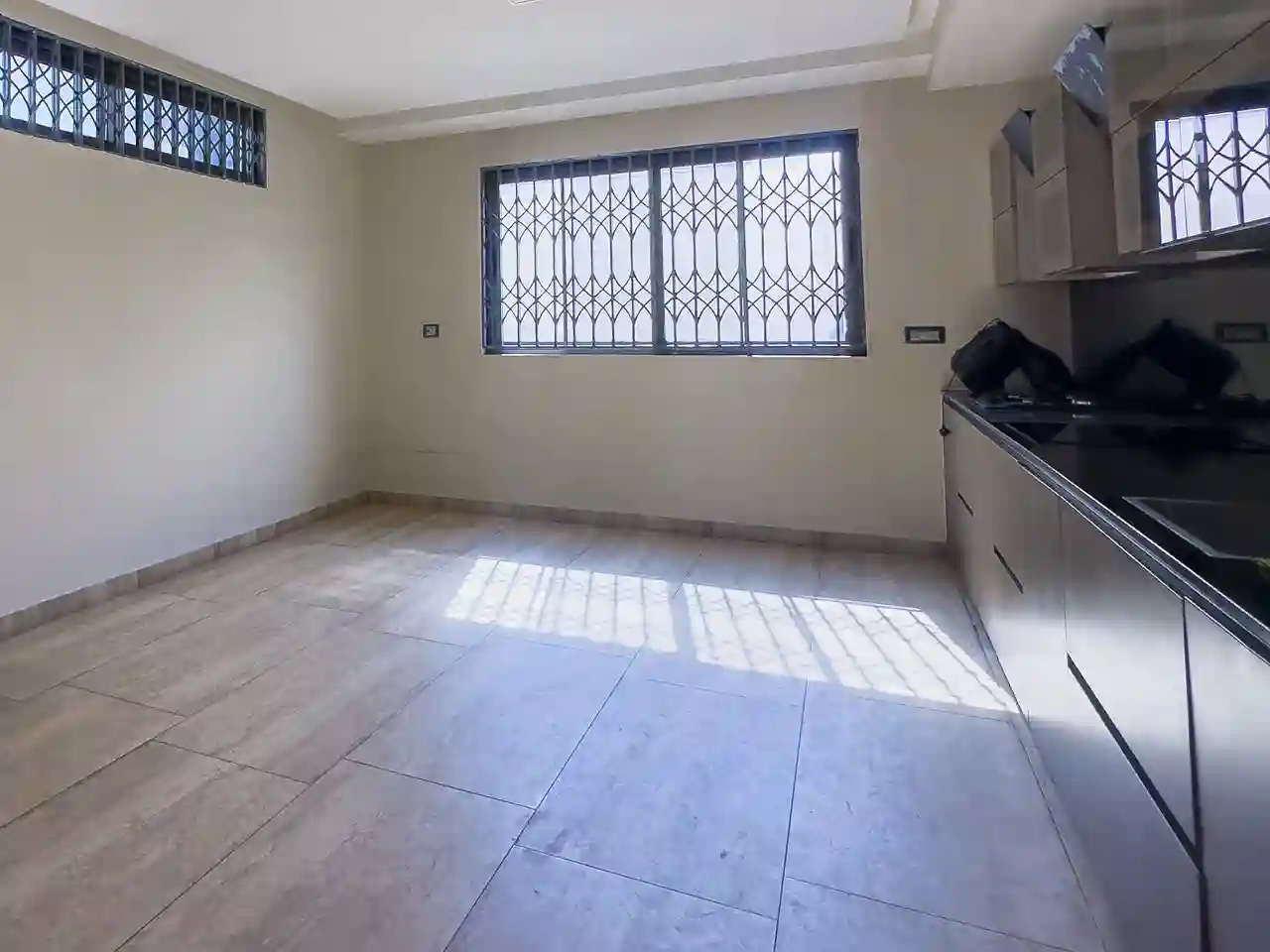 4 bedroom house for rent at east legon