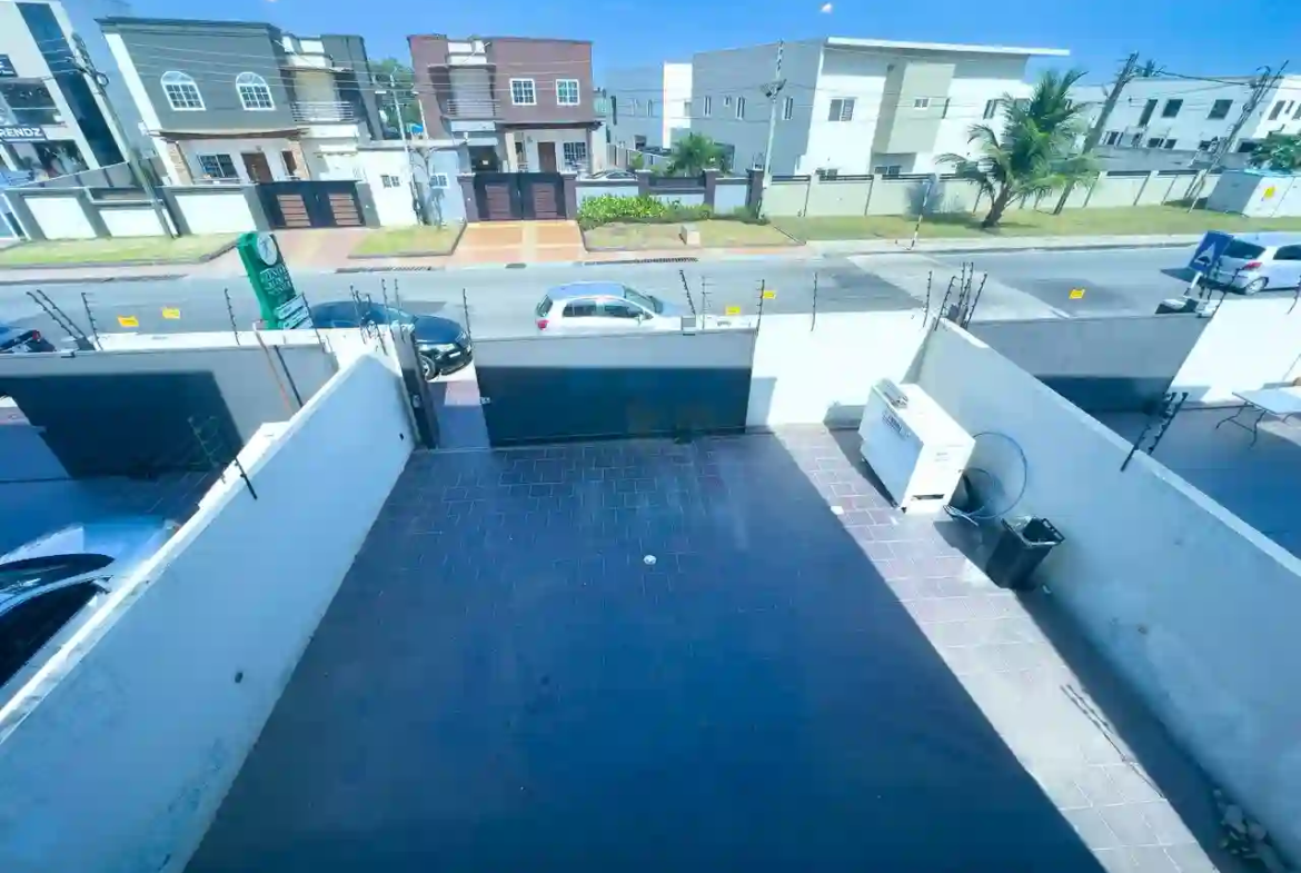 4 bedroom house for rent at east legon