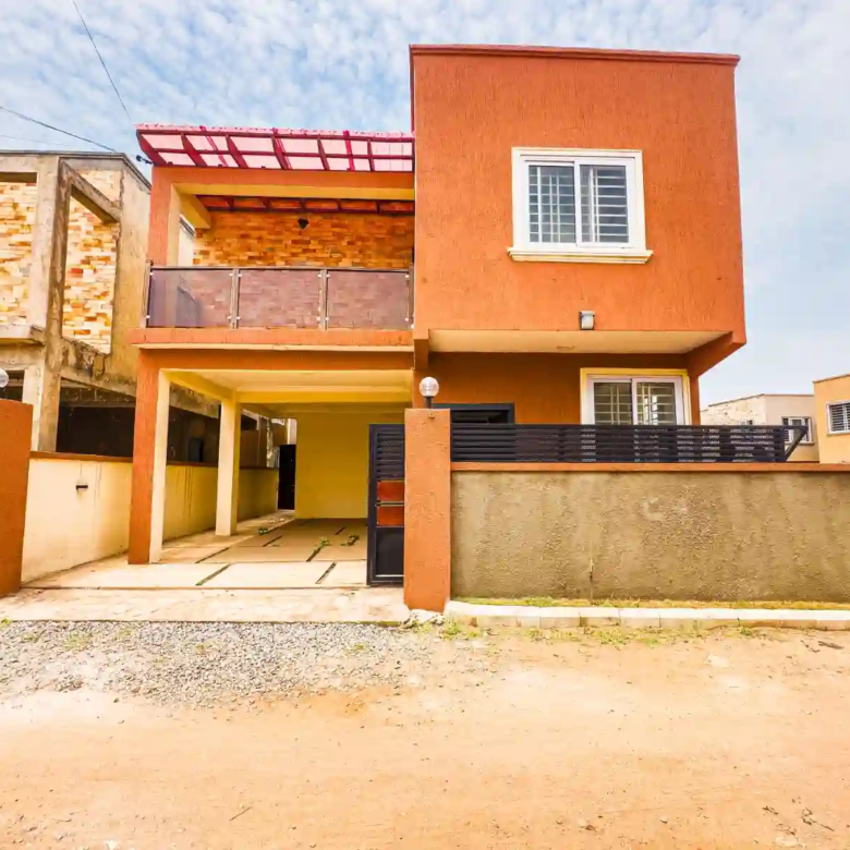 2 bedroom house sale gated community achimota