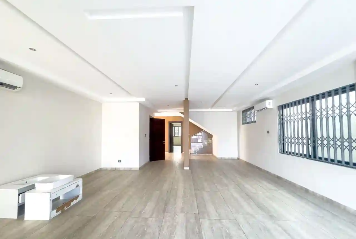 4 bedroom house for rent at east legon