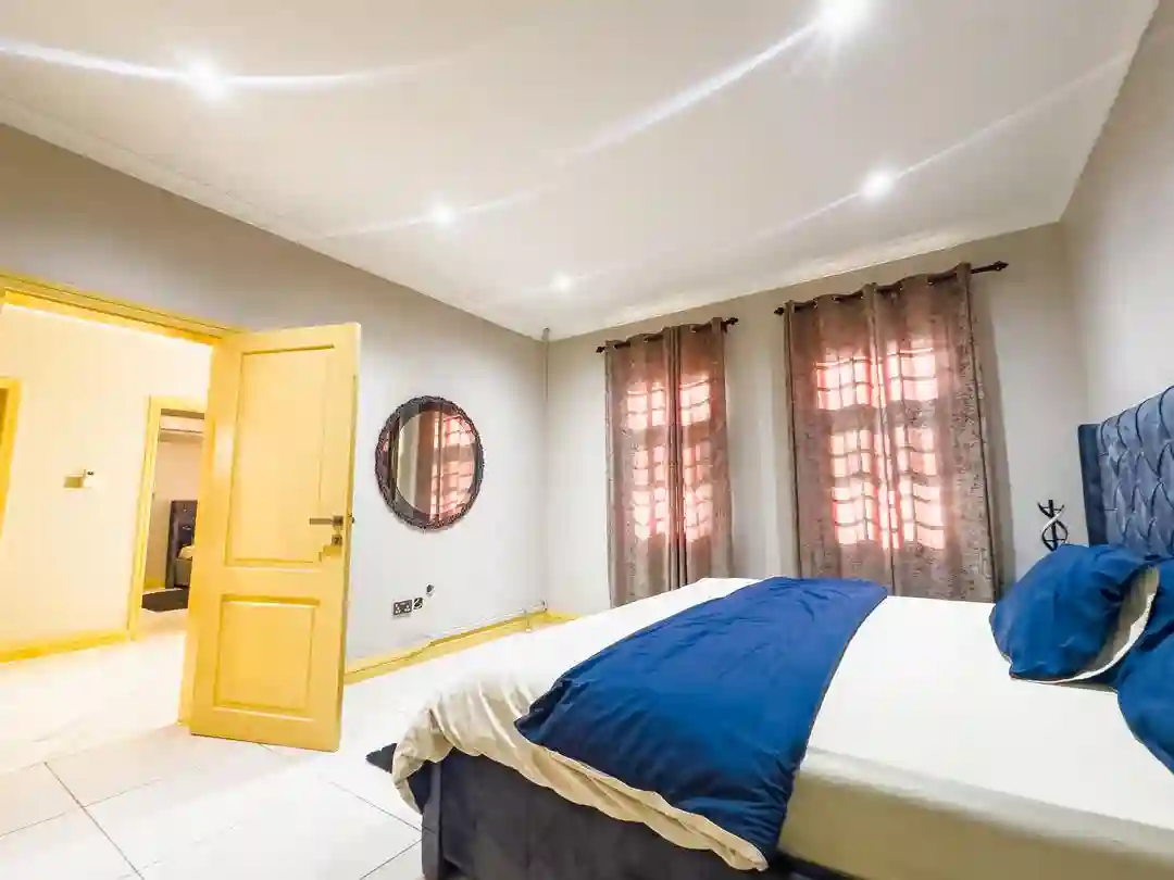 3 bedroom house for rent east airport