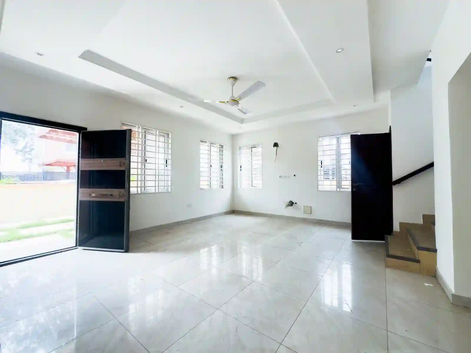 3 bedroom house rent in a gated community achimota